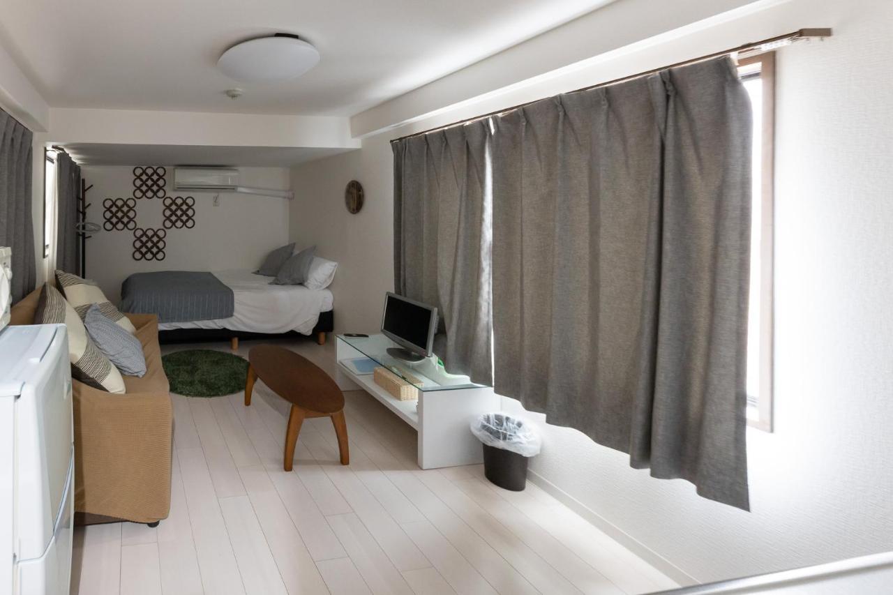 Apartment Yoneyama 5f *