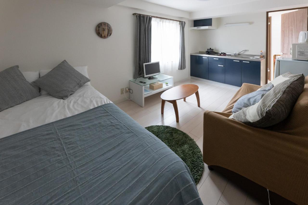 Apartment Yoneyama 5f *